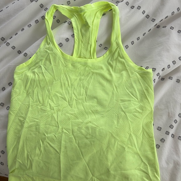 BRAND NEW lululemon tank top - Picture 3 of 5